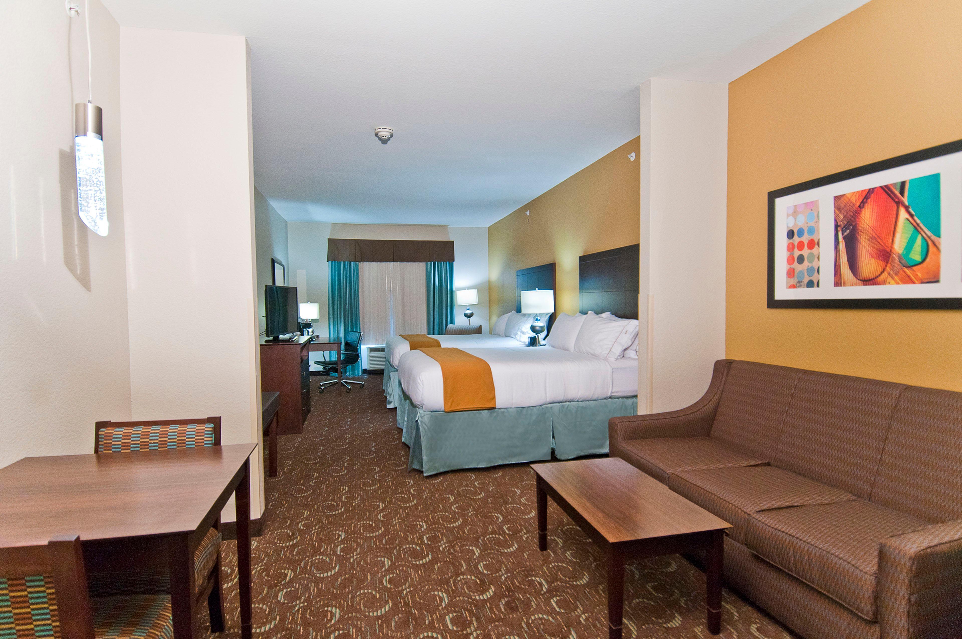 Holiday Inn Express & Suites San Antonio Frost Bank Center By Ihg Exterior foto